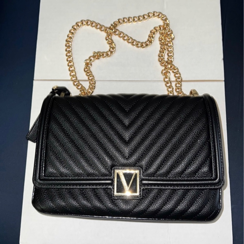 Victoria’s Secret Quilted Shoulder/Crossbody Bag in Black